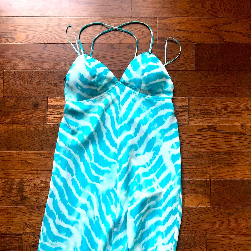 BNWOT Guess maxi dress - Size XS